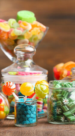 Foods to Eat and Avoid After Dental Implants